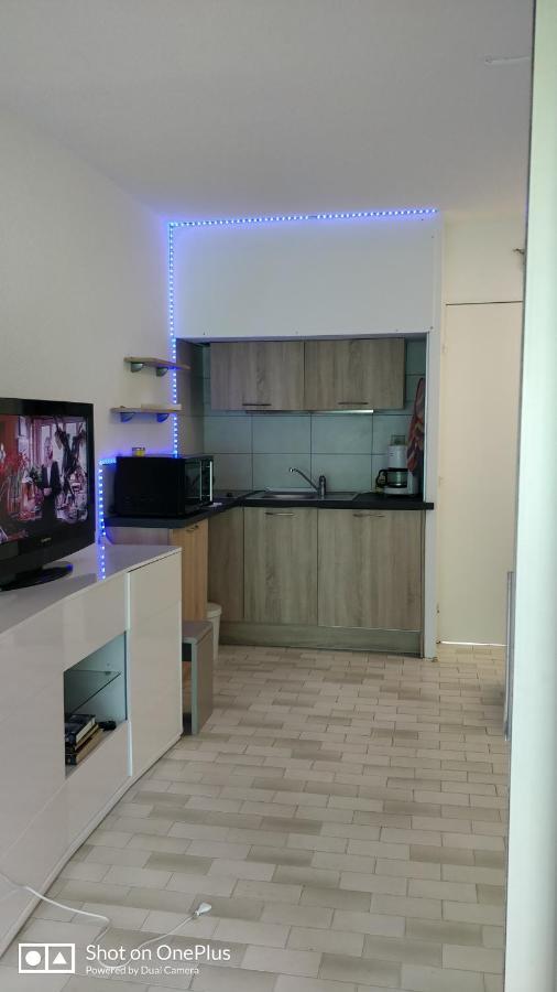 Studio Rdj Terrasse Piscine Sanary Sur Mer Esterno foto
